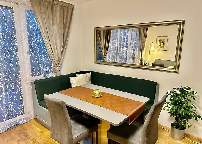بيت ضيافة Greennest Retreat & Parking