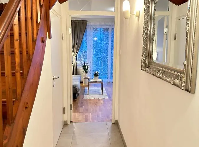 Greennest Retreat & Parking 3*