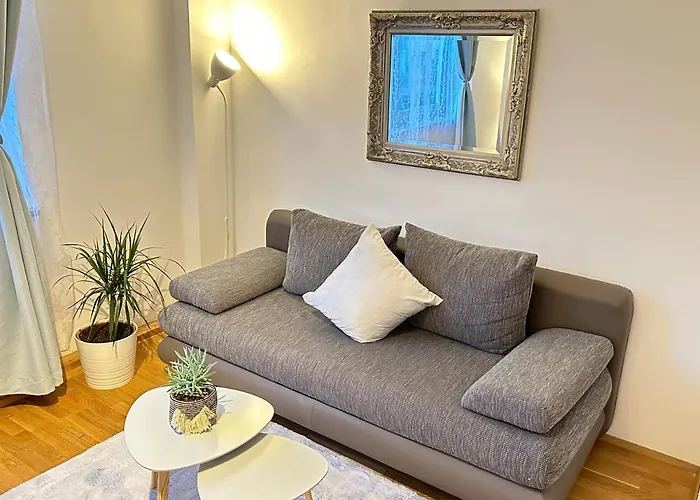 Greennest Retreat & Parking بيت ضيافة 3*