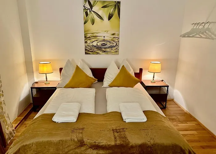 Greennest Retreat & Parking بيت ضيافة