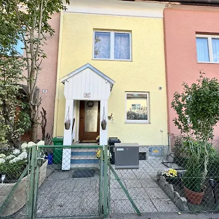 Paradise & Cozy Retreat With Free Parking