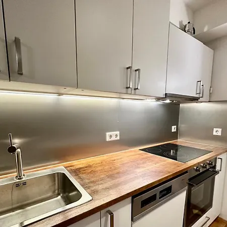 招待所 Greennest Retreat & Parking 3*