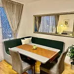 Gasthof Greennest Retreat & Parking