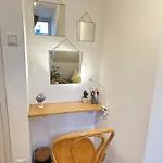 Greennest Retreat & Parking Gasthof