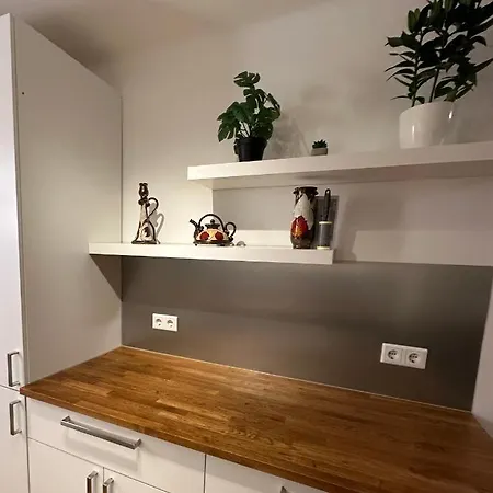 Greennest Retreat & Parking 3*